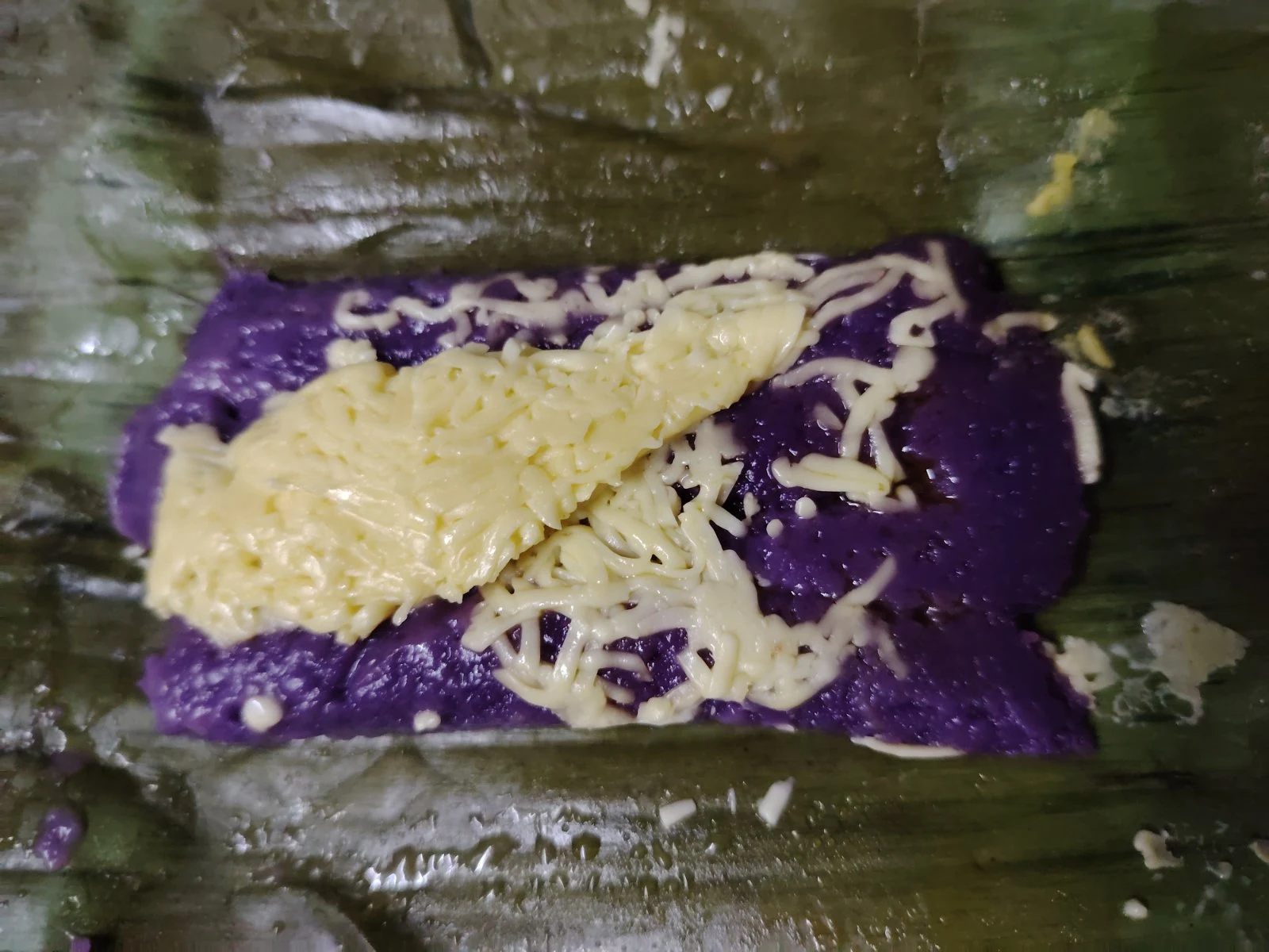 Puto bung-bong: With cheese